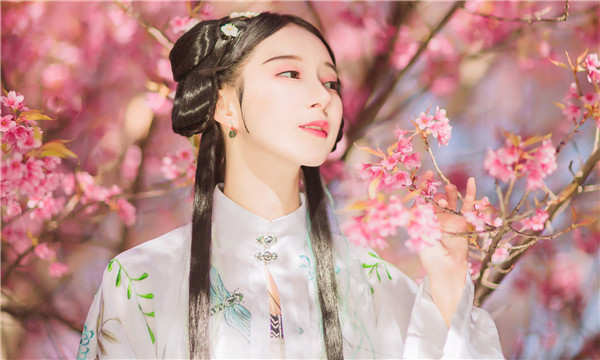 温宿供卵试管婴儿：助您实现家庭梦想的科学方案
